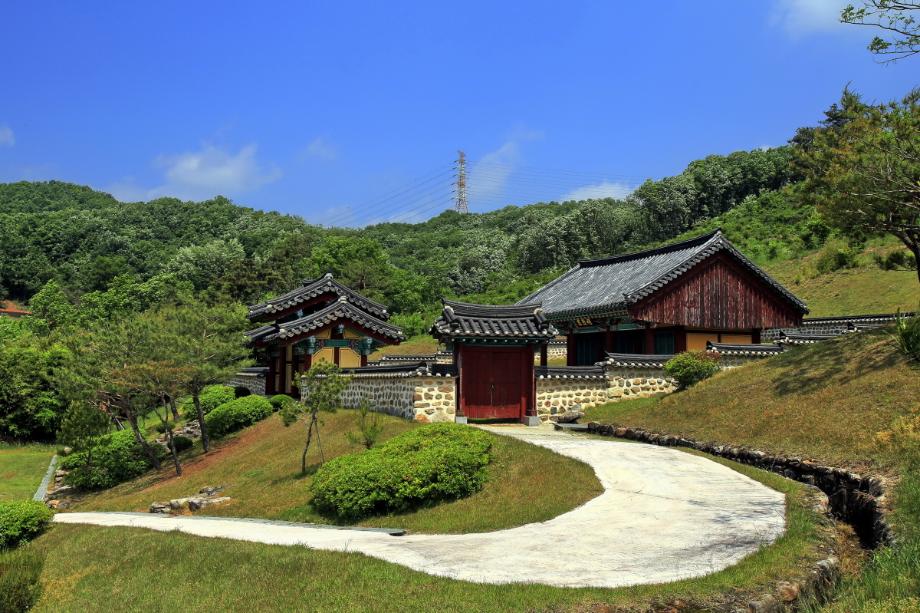 청주 충렬사이미지