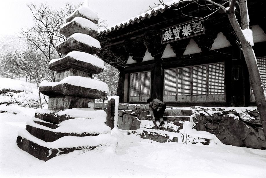 청주 보살사 오층석탑이미지
