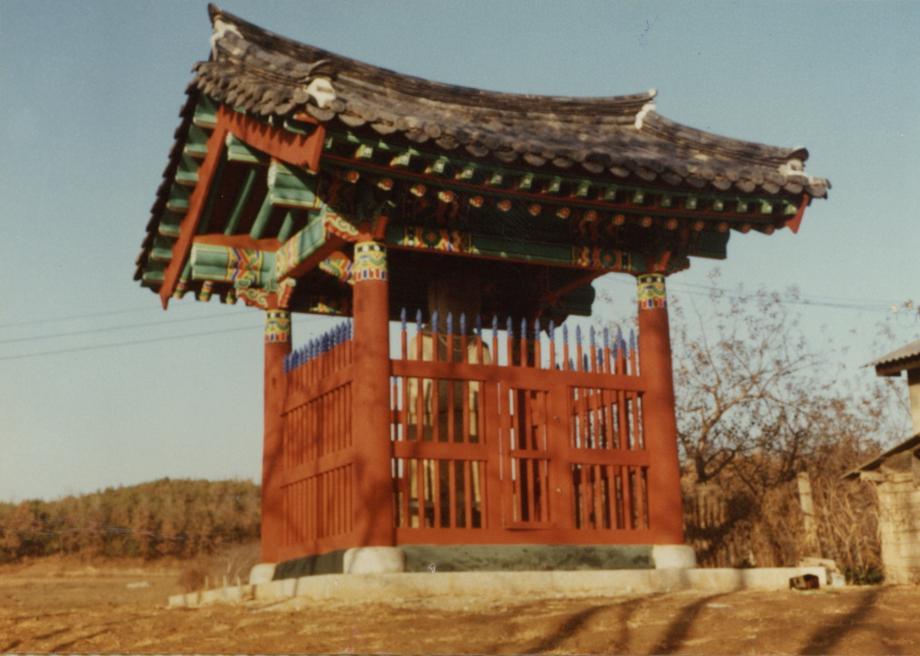 제천 두학동 석조여래입상이미지