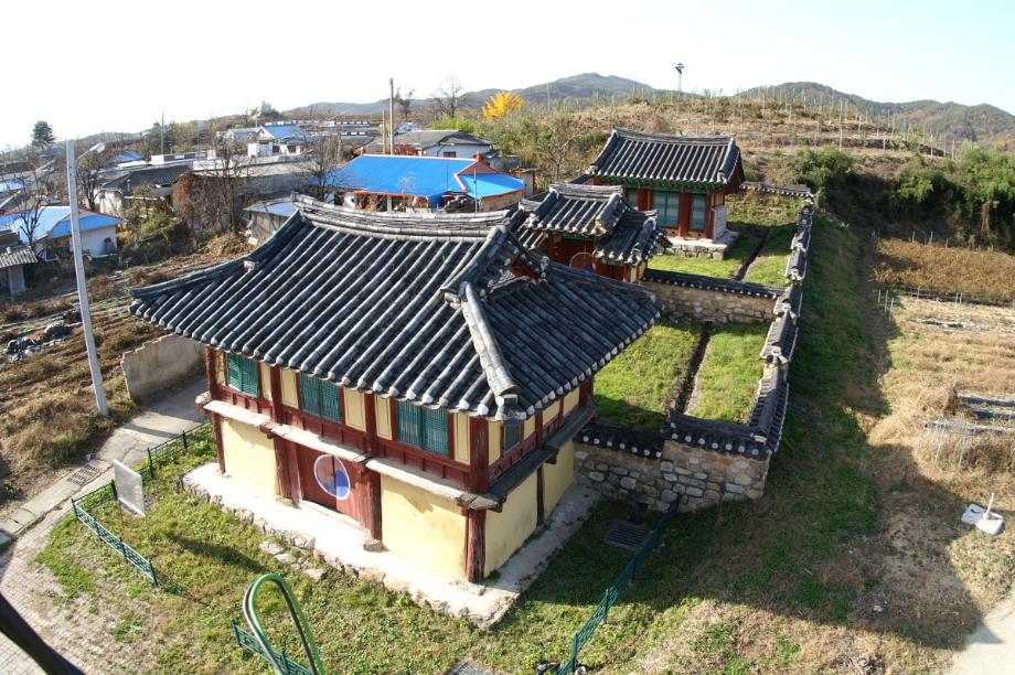 보은 이제현 영당이미지
