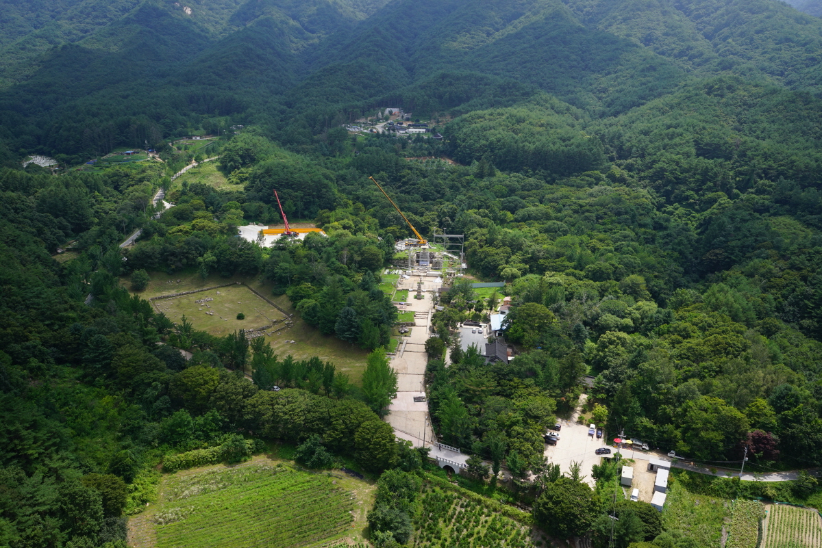 2016년 충주 미륵대원지 모습