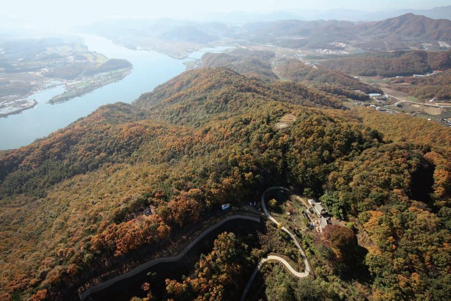 사적 충주 장미산성 이미지