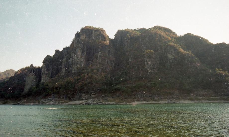 제천 옥순봉이미지