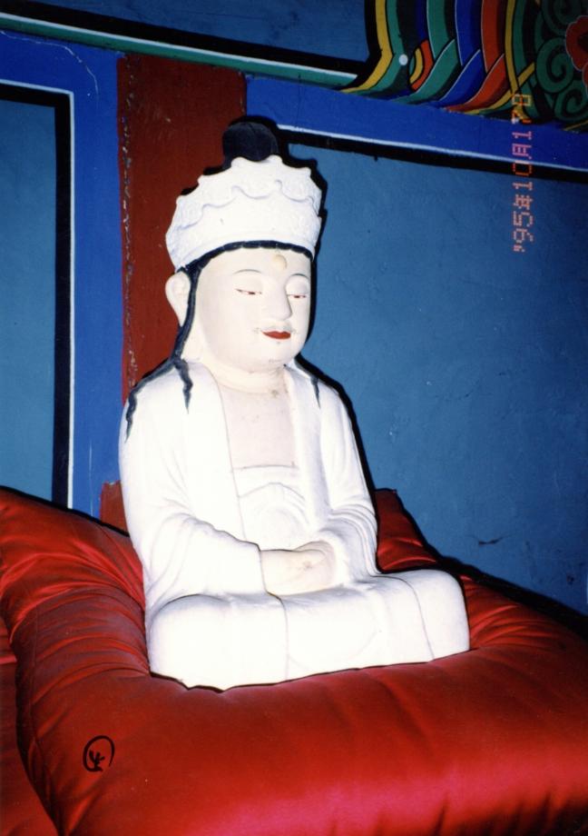 제천 고산사 석조관음보살좌상이미지