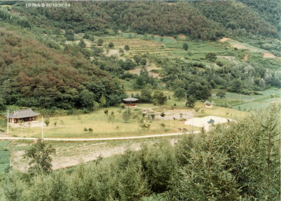 진천 김유신 탄생지와 태실이미지