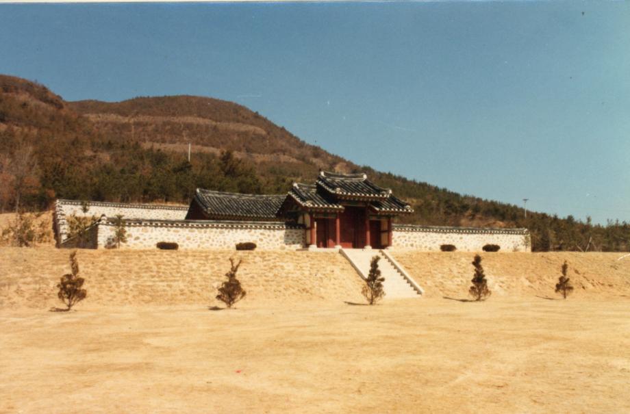 영동 추풍령 전적 및 장지현 순절비이미지