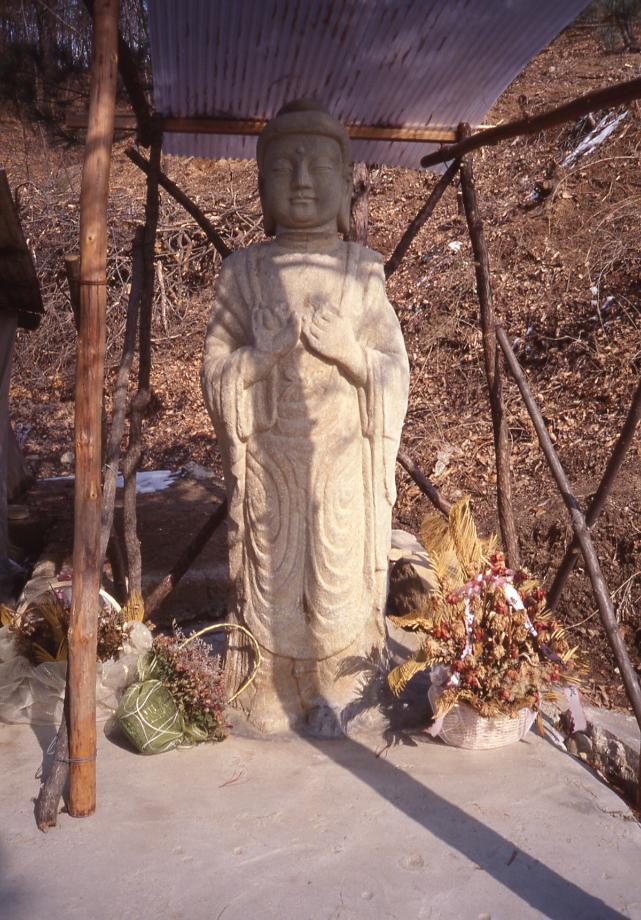 청주 목우사지 석조여래입상이미지