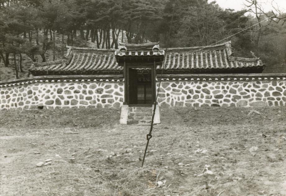 옥천 조헌 묘소이미지