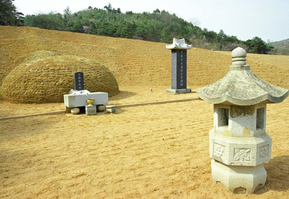 청주 신채호사당 및 묘소이미지