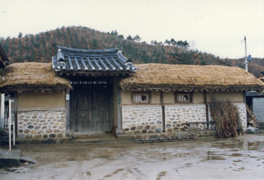 충주 윤양계 고택이미지