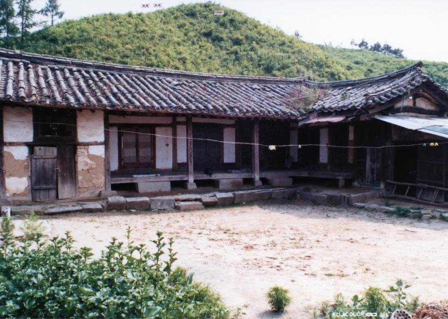 충주 윤양계 고택이미지