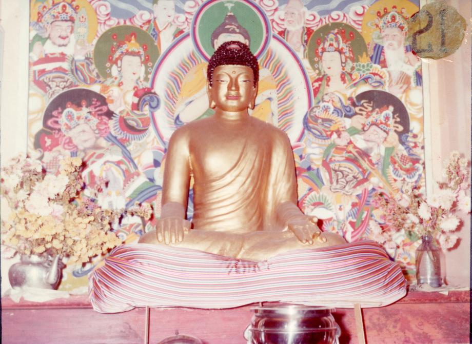 충주 백운암 철조여래좌상이미지