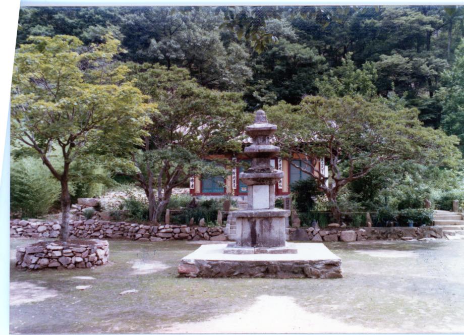 영동 반야사 삼층석탑이미지