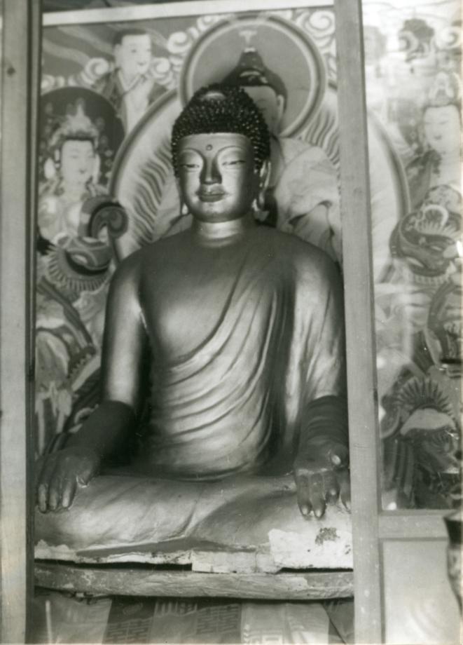 충주 백운암 철조여래좌상이미지