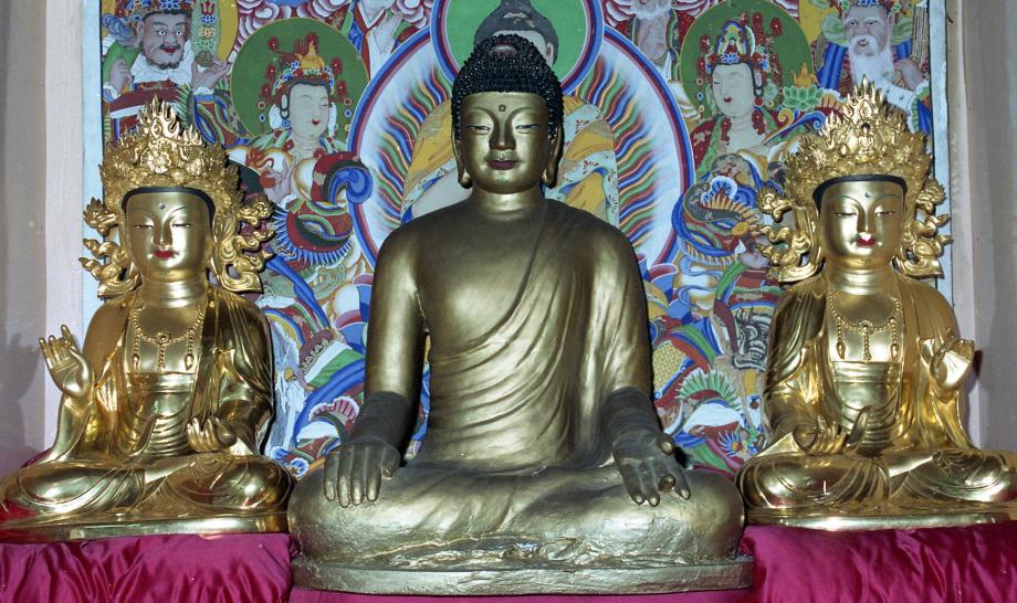 충주 백운암 철조여래좌상이미지