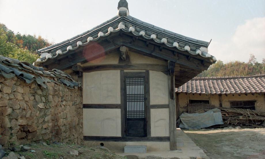 충주 윤양계 고택이미지
