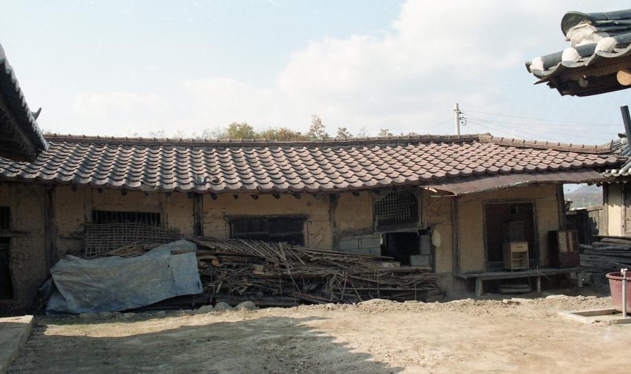 충주 윤양계 고택이미지