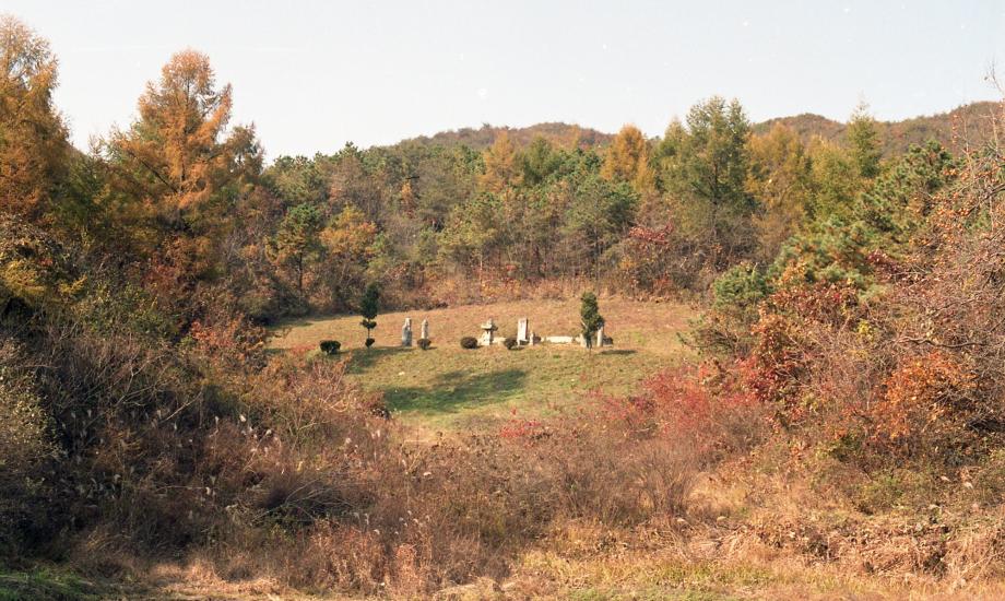 진천 홍우경·정인옹주 묘소이미지