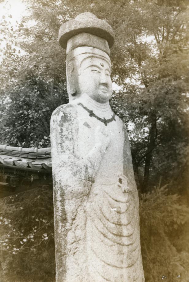 진천 용화사 석조여래입상이미지