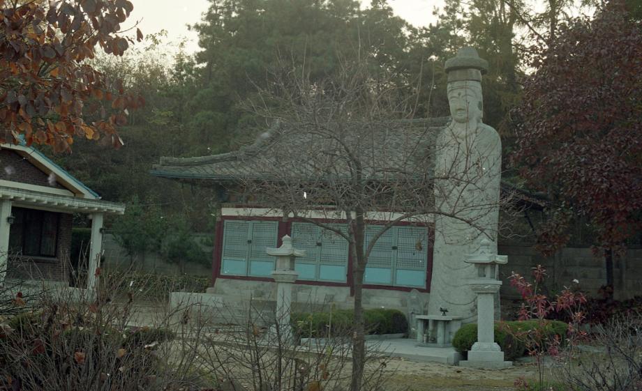 진천 용화사 석조여래입상이미지