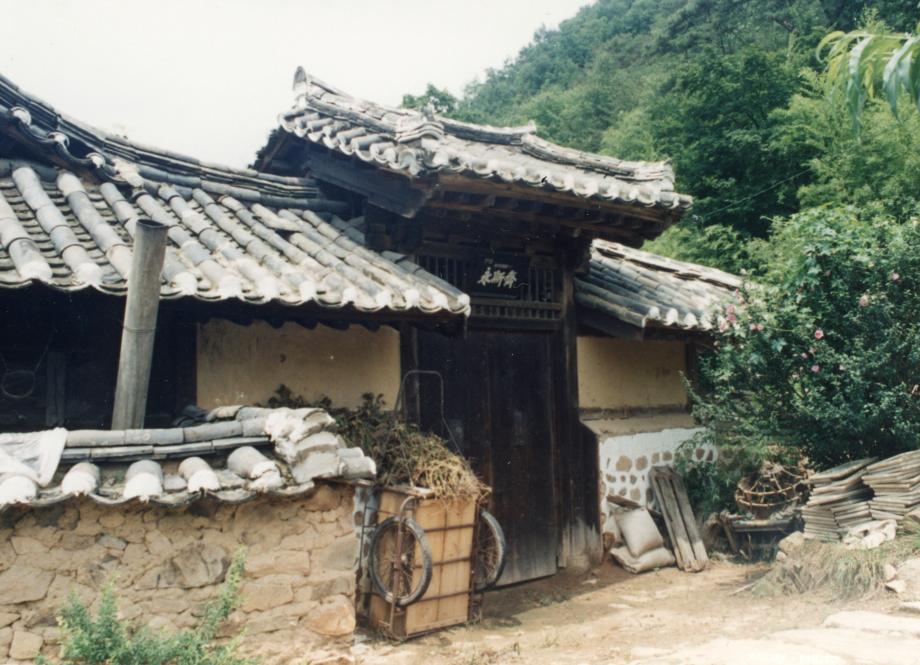영동 묵정리 고가이미지