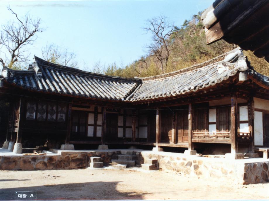 영동 묵정리 고가이미지