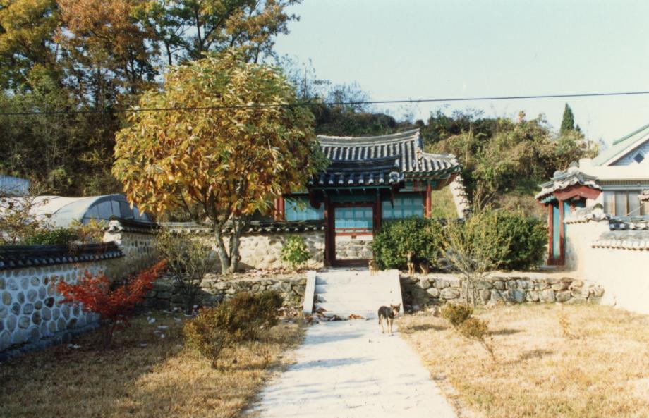 충주 박팽년 사당이미지