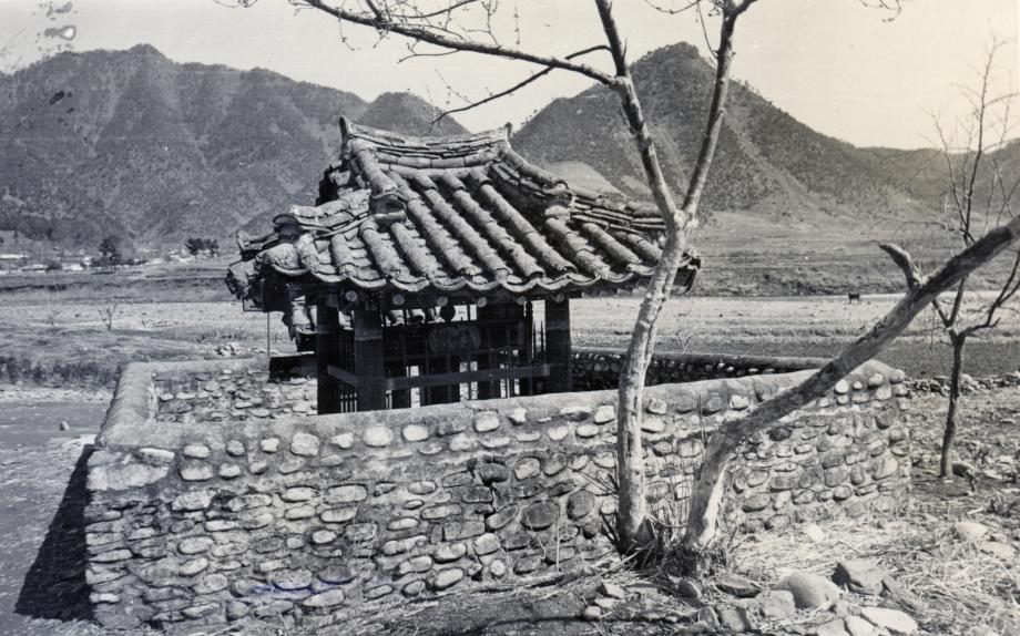 충주 연안이씨 쌍효각이미지