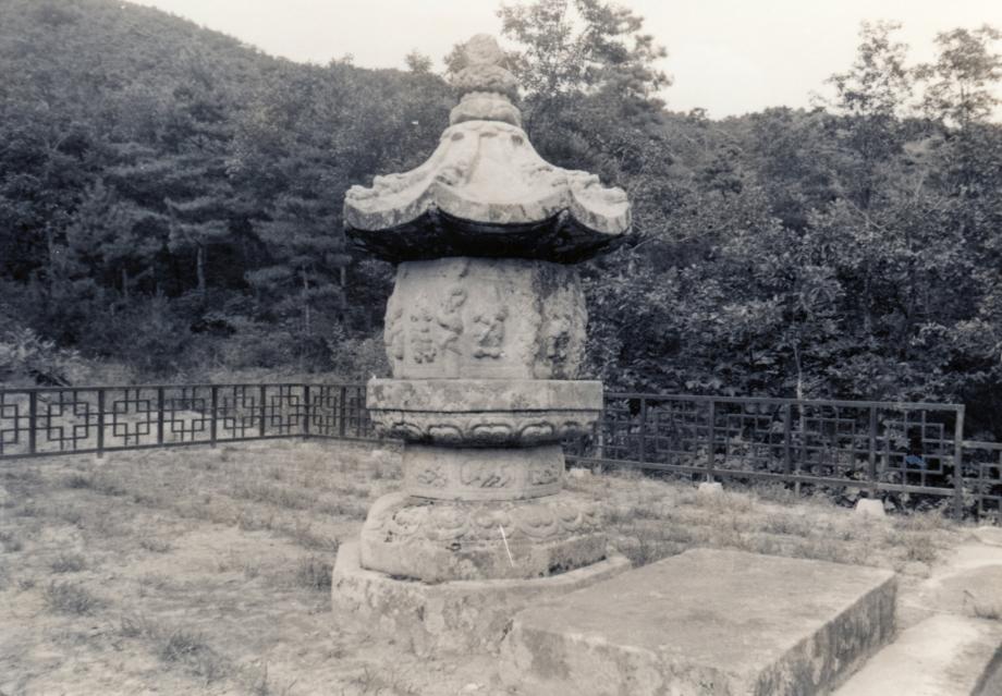 충주 청룡사지 보각국사탑이미지