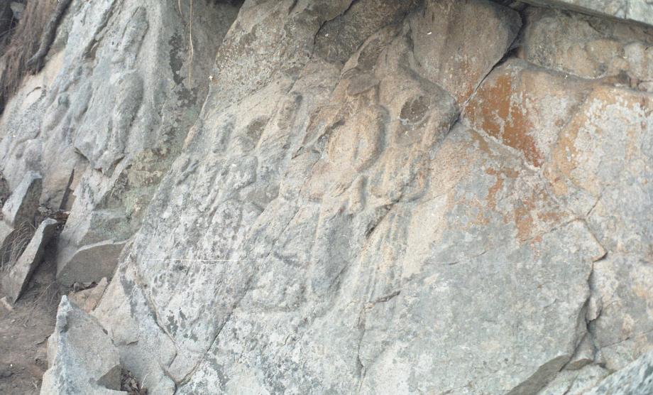 충주 봉황리 마애불상군이미지