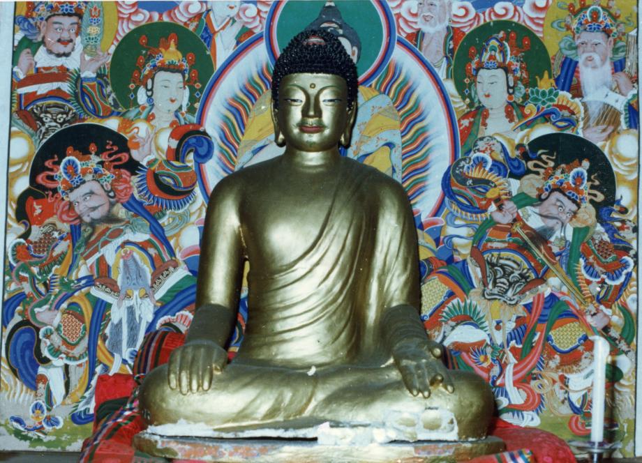 충주 백운암 철조여래좌상이미지