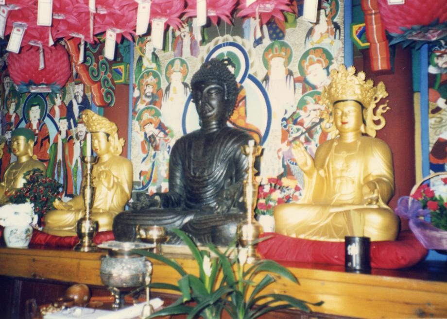 충주 단호사 철조여래좌상이미지