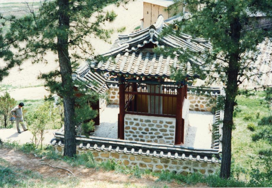 충주 이상급 신도비이미지