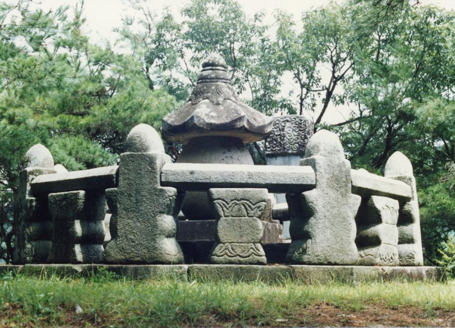충주 경종 태실이미지