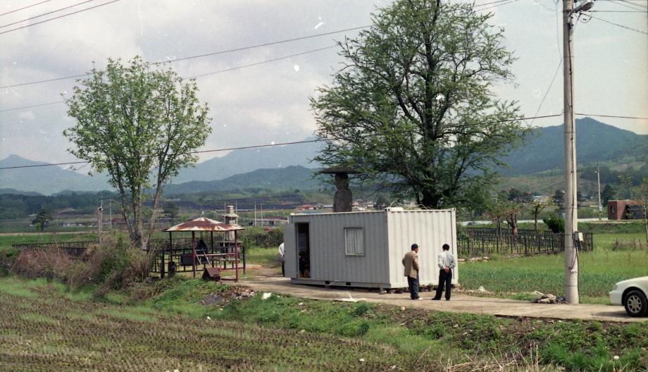 충주 원평리 석조여래입상이미지