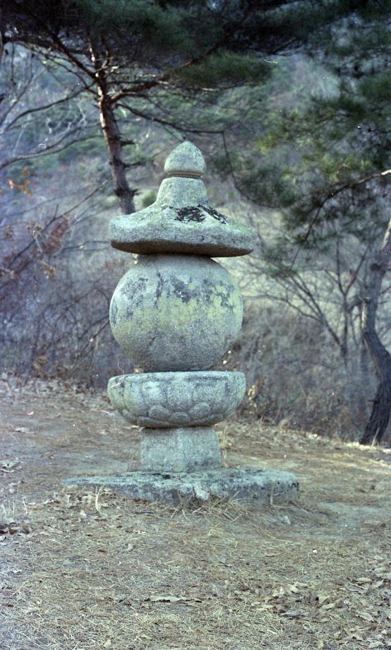 영동 영국사 구형승탑이미지