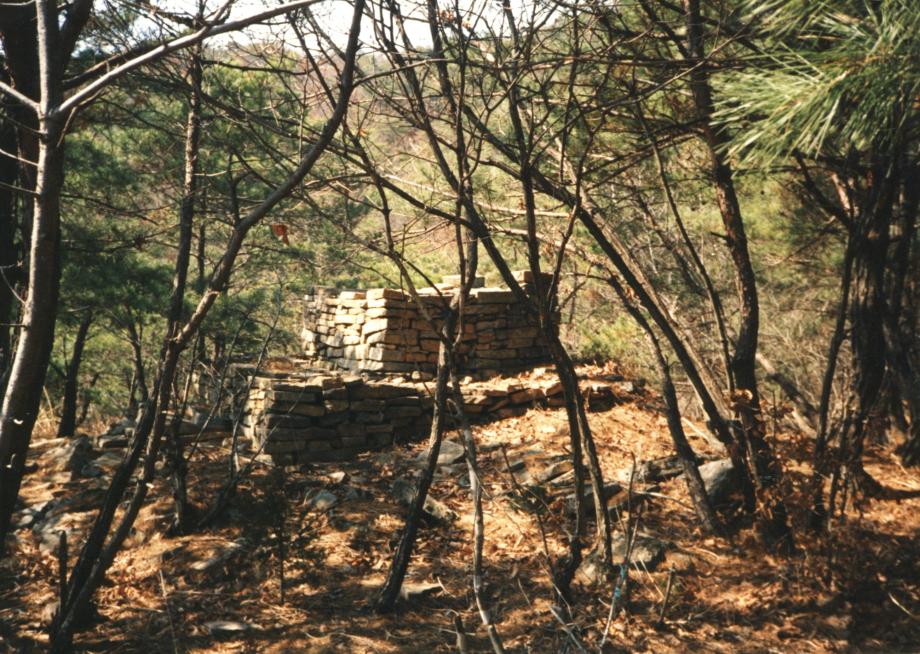 제천 교리 방단적석유구이미지