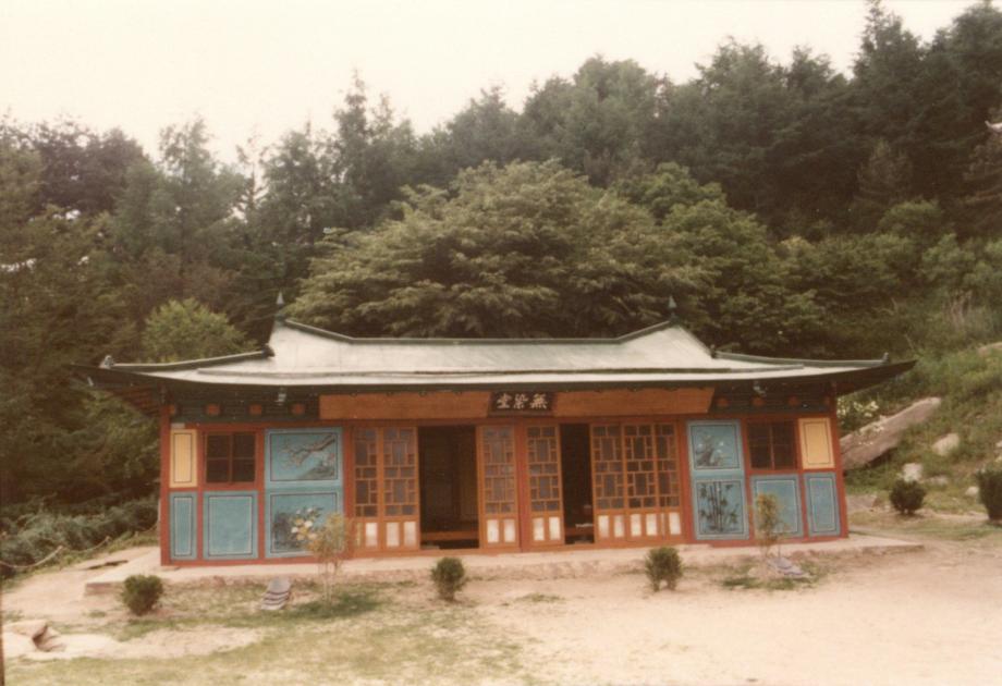 제천 백련사 목조아미타여래좌상이미지