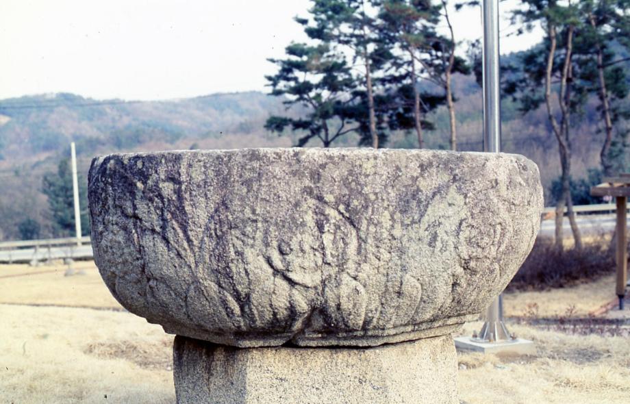 진천 교성리 연화대좌이미지