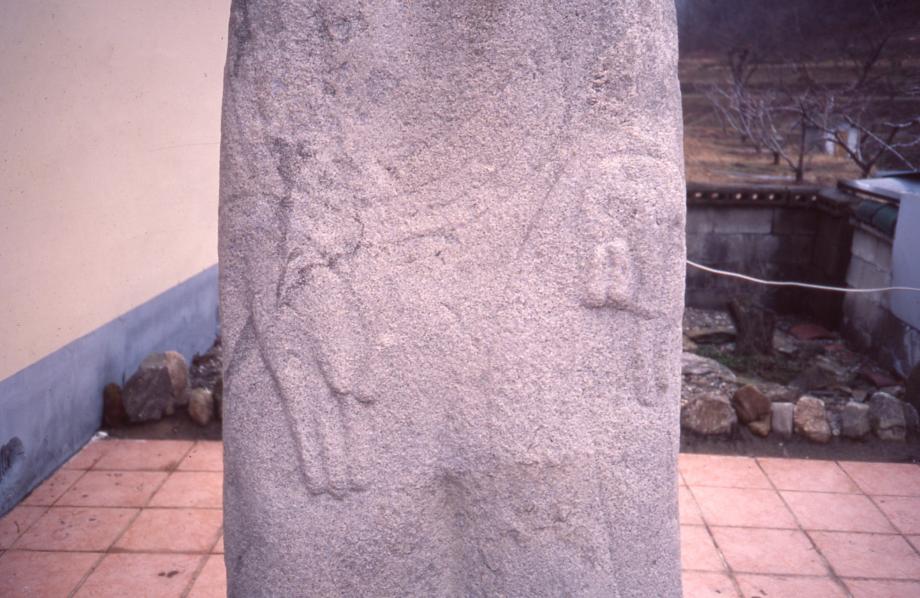 충주 지당리 석조여래입상이미지