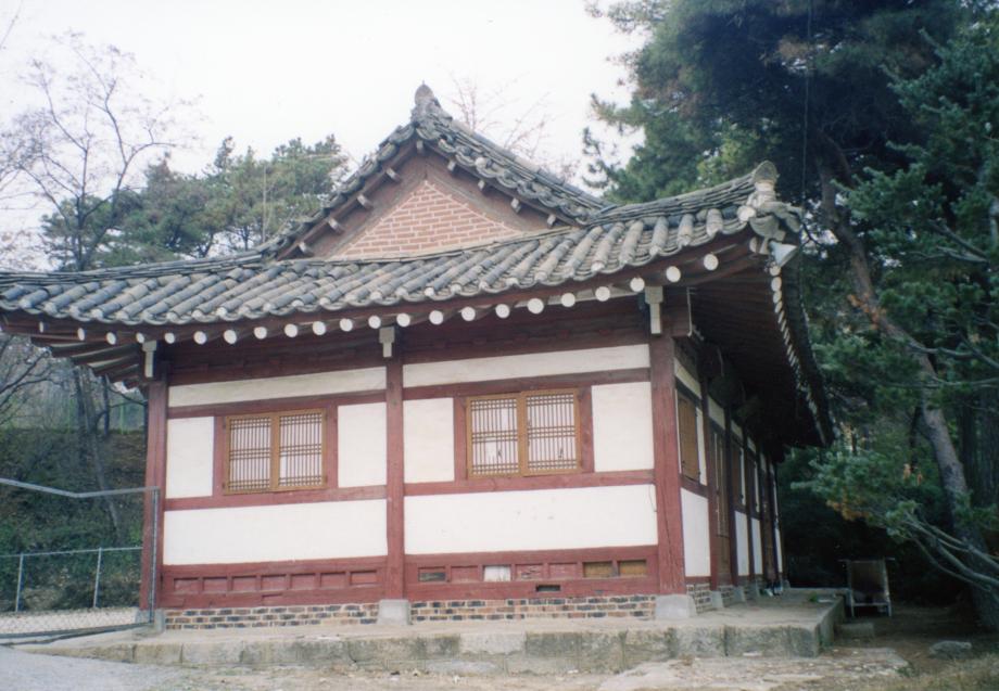 청원부강초등학교강당이미지