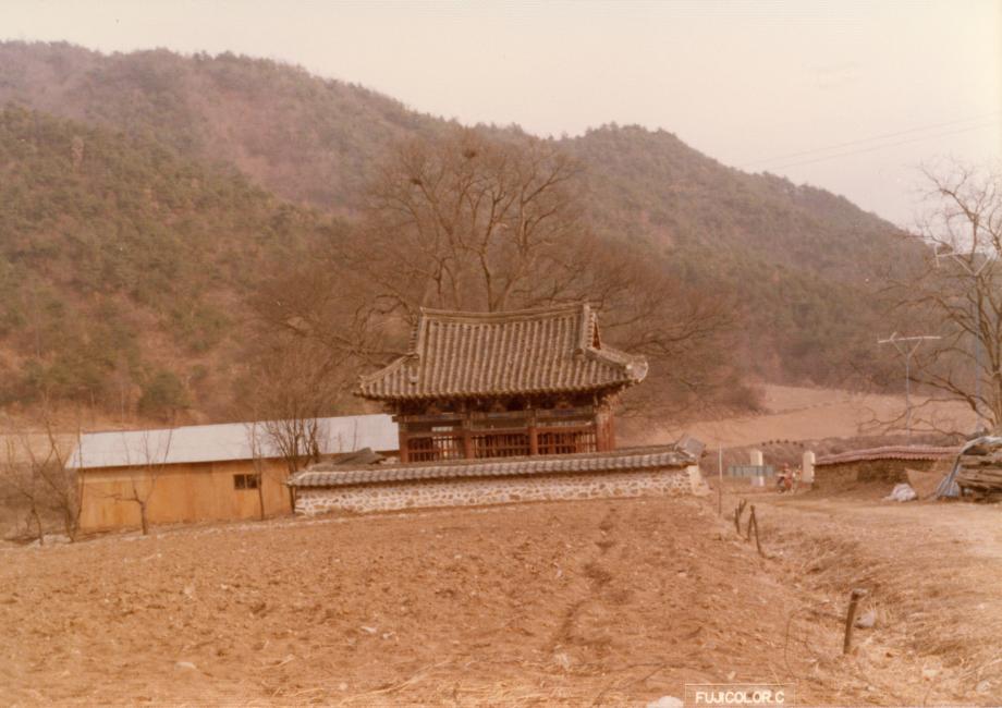 진천 정철 신도비이미지