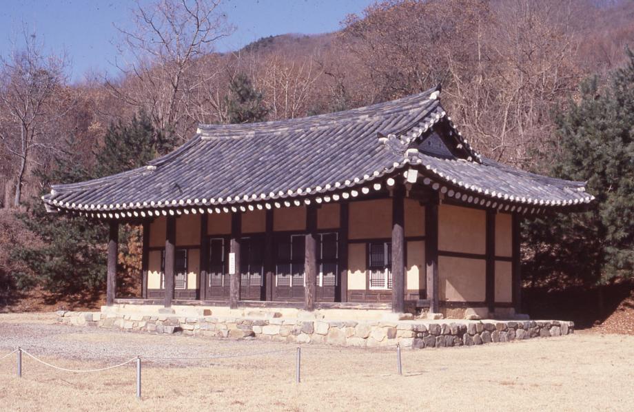 진천 김유신 탄생지와 태실이미지