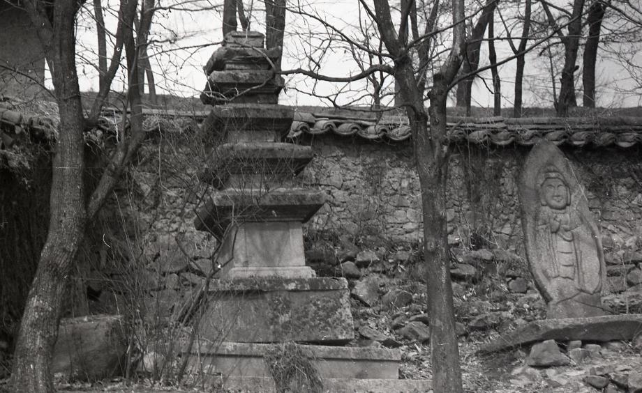 충주 창동리 오층석탑이미지