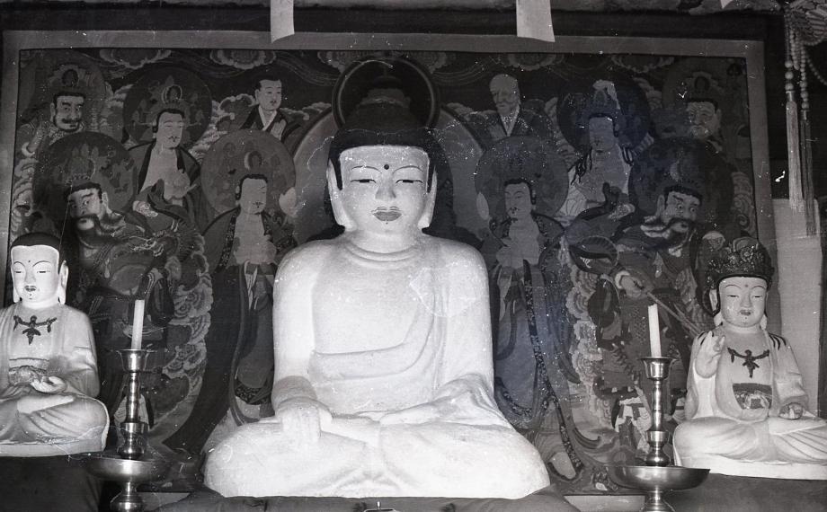 괴산 봉학사지 석조여래좌상이미지