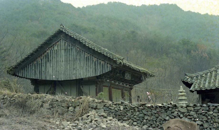 청주 보살사 극락보전이미지