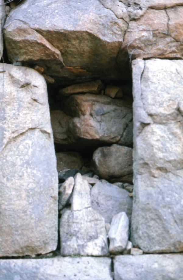충주 미륵리 석조여래입상이미지