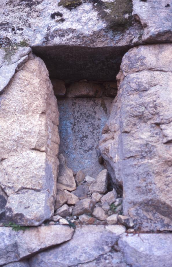 충주 미륵리 석조여래입상이미지