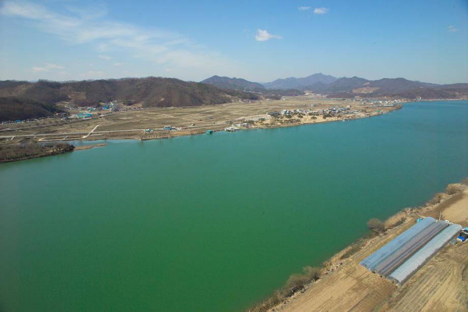 충주 탑평리 칠층석탑이미지
