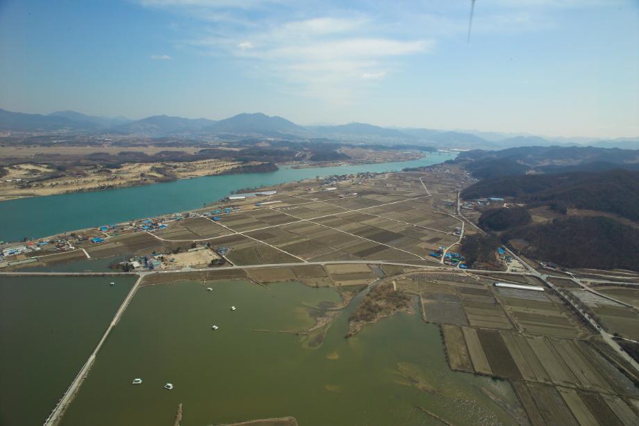 충주 탑평리 칠층석탑이미지